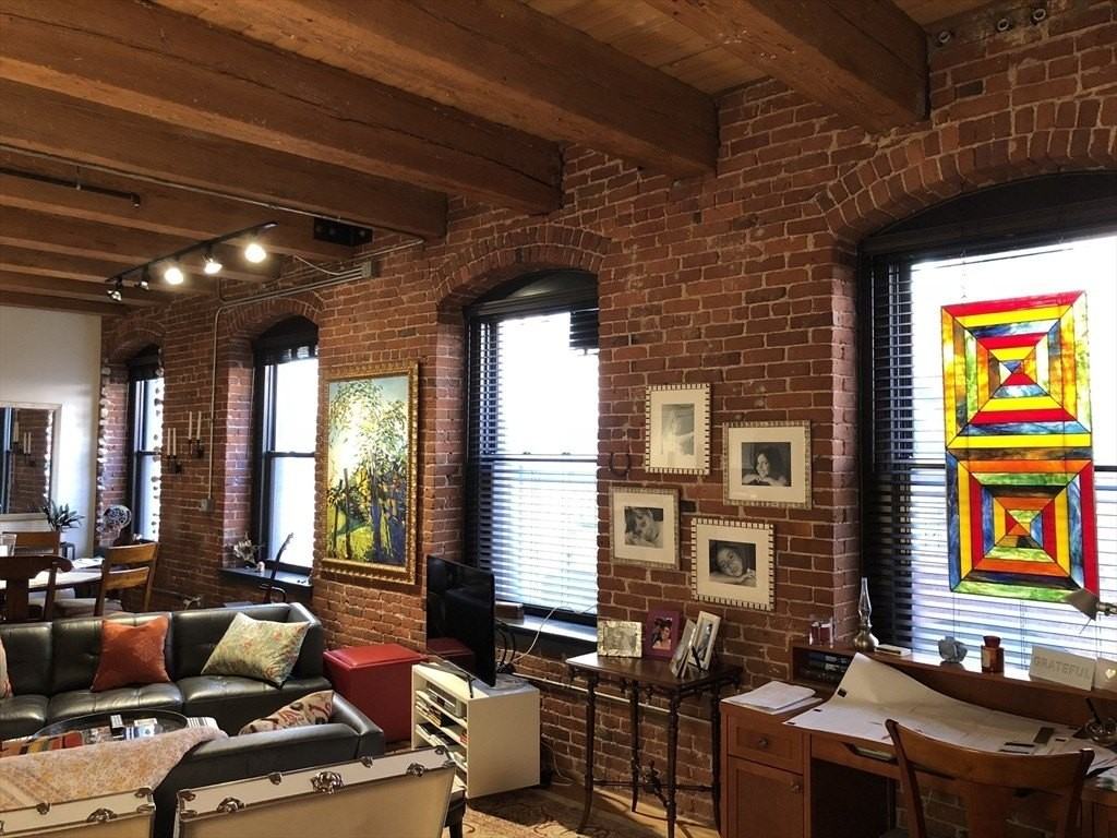 11 Wormwood St #321 - Photo 3 of 15
