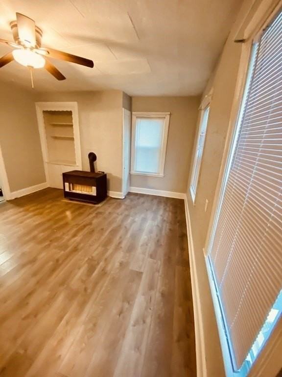 502 4th St #1E - Photo 3 of 10