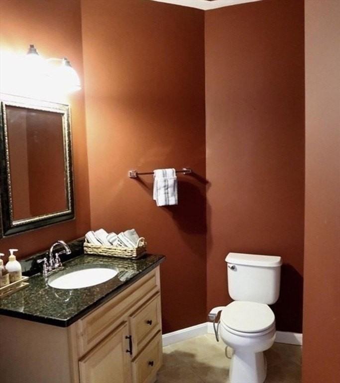 190 Summer St #402 - Photo 5 of 12