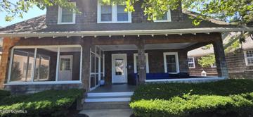 featured image of 442 Main Ave