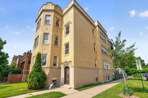 featured image of 1101 S Oak Park Ave #2