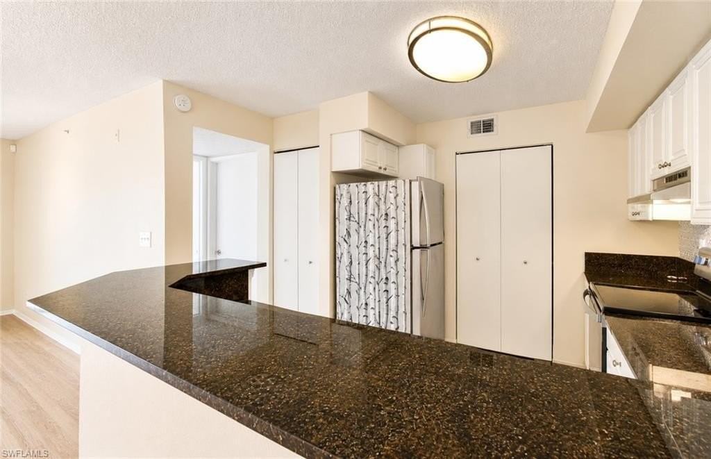 8265 Ibis Club Dr #602 - Photo 5 of 15