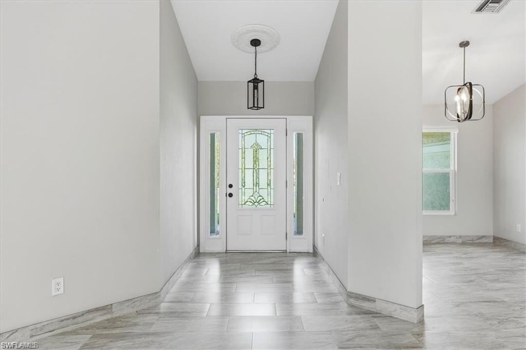 10225 Boca Cir - Photo 5 of 17