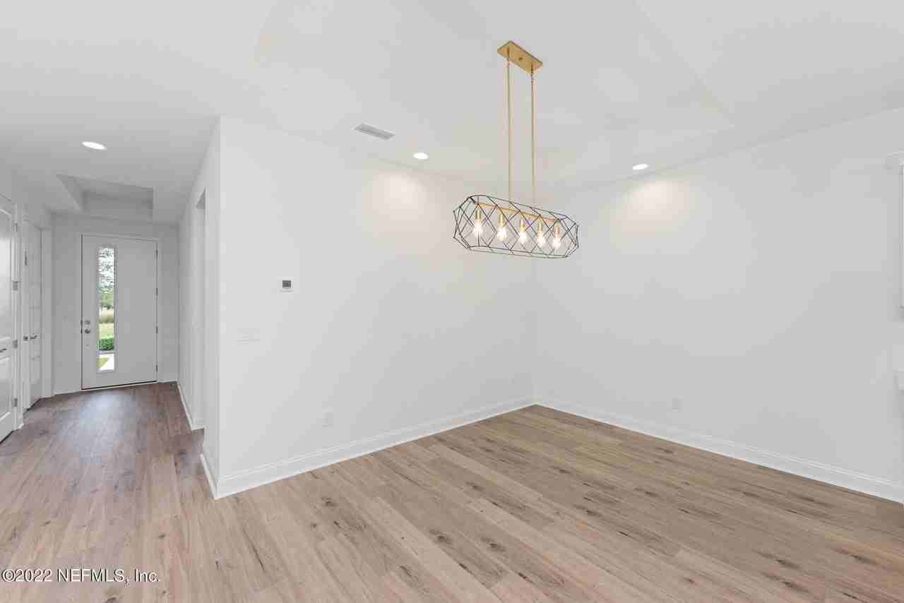 22 Upton Ln - Photo 6 of 50