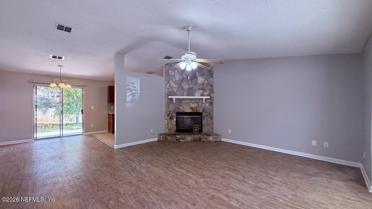 4711 Cinnamon Fern Dr - Photo 6 of 15