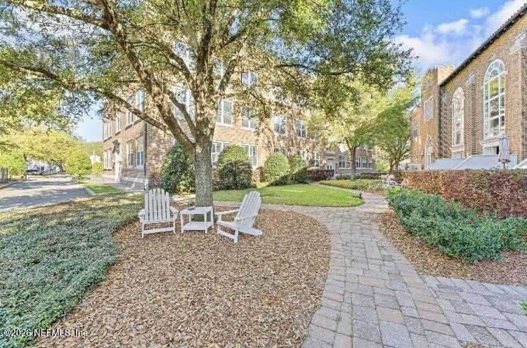 2525 College St #2304 - Photo 2 of 16