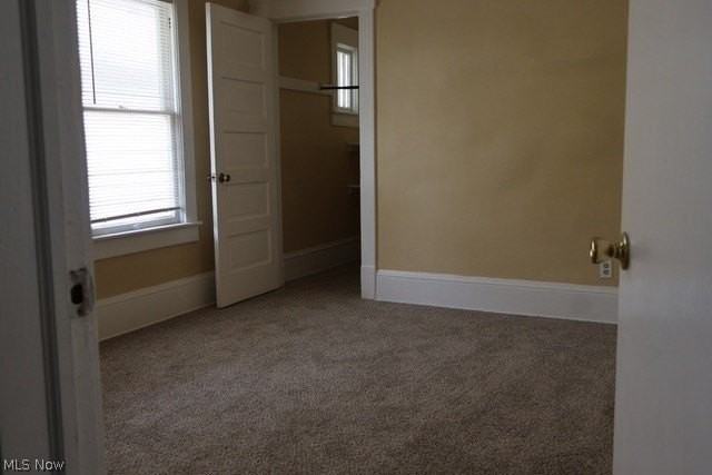 10102 Ostend Ave - Photo 7 of 17