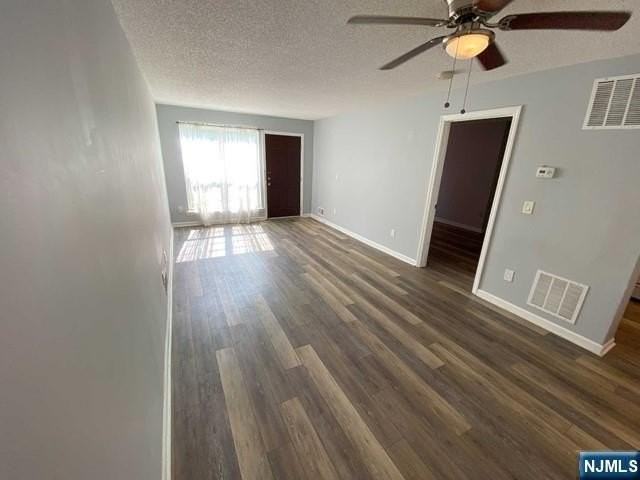 1113 Sage Ct - Photo 2 of 20