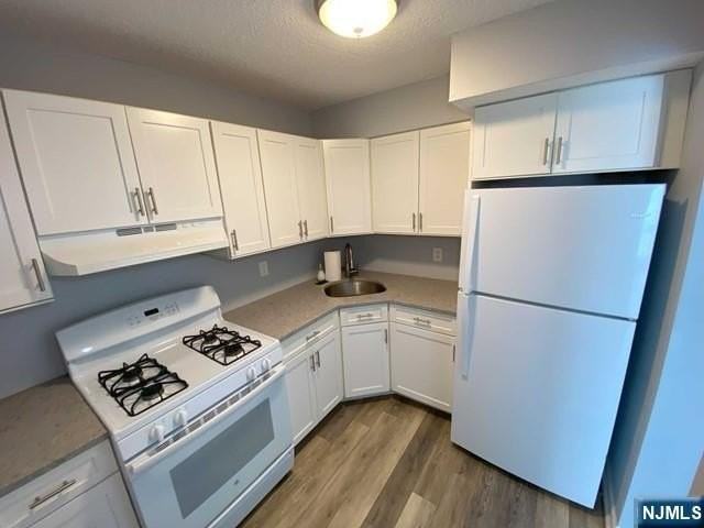 1113 Sage Ct - Photo 4 of 20
