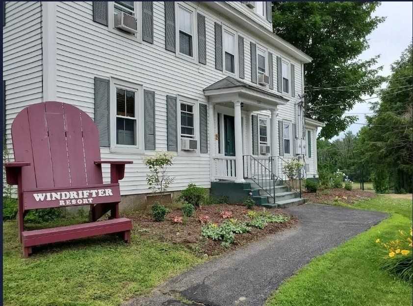337 S Main St #V05 - Photo 2 of 8
