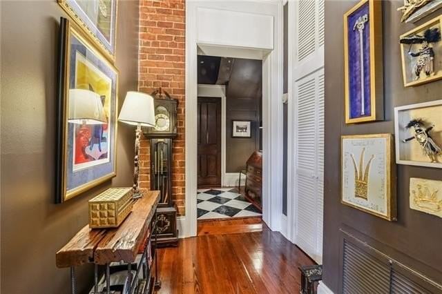 1404 Prytania St #E1 - Photo 4 of 48