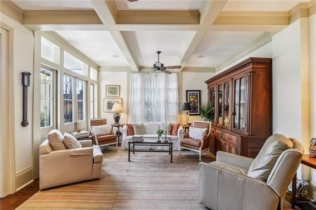 1404 Prytania St #E1 - Photo 5 of 48