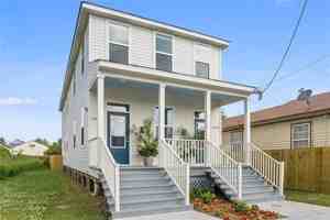 featured image of 1826 Eagle St