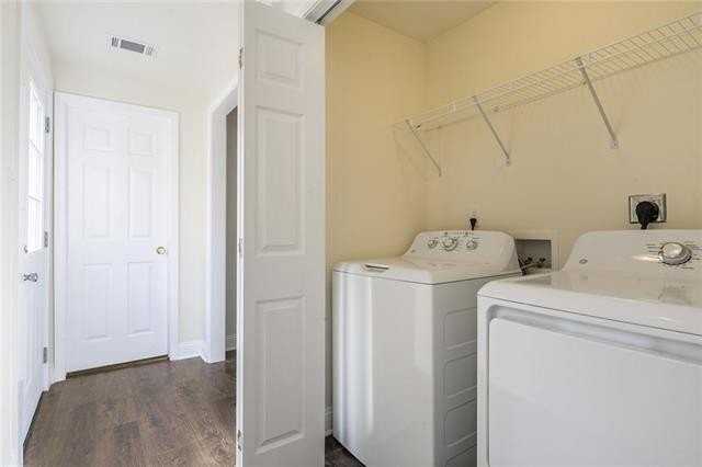 1826 Eagle St - Photo 6 of 12