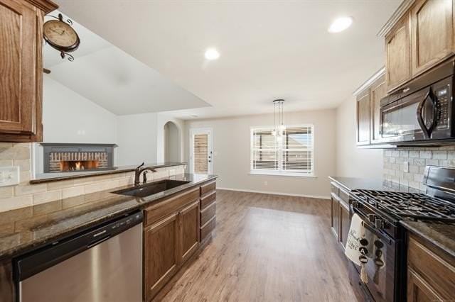 13328 S 21st Pl - Photo 5 of 19