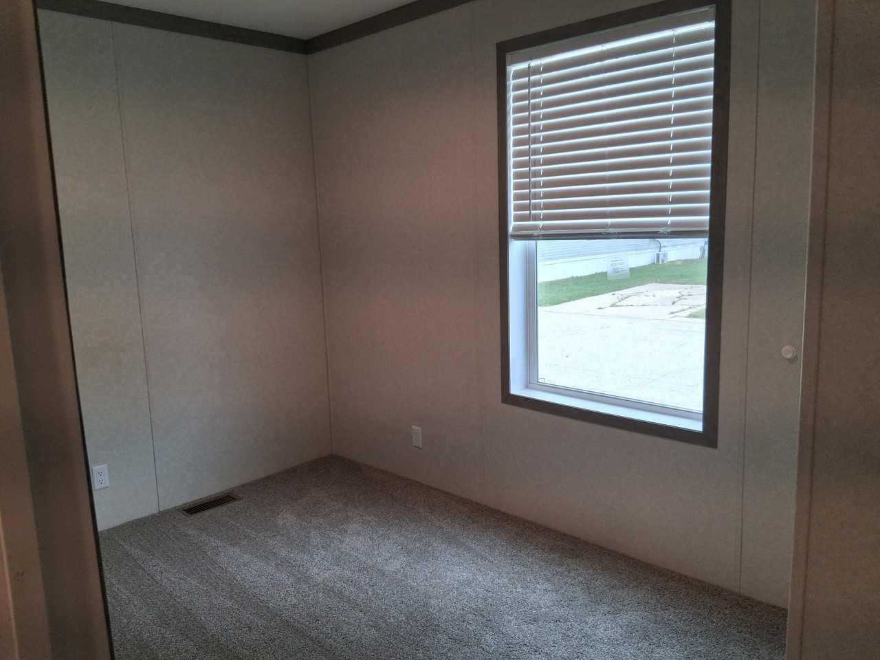 10340 Midland Rd #49 - Photo 5 of 15