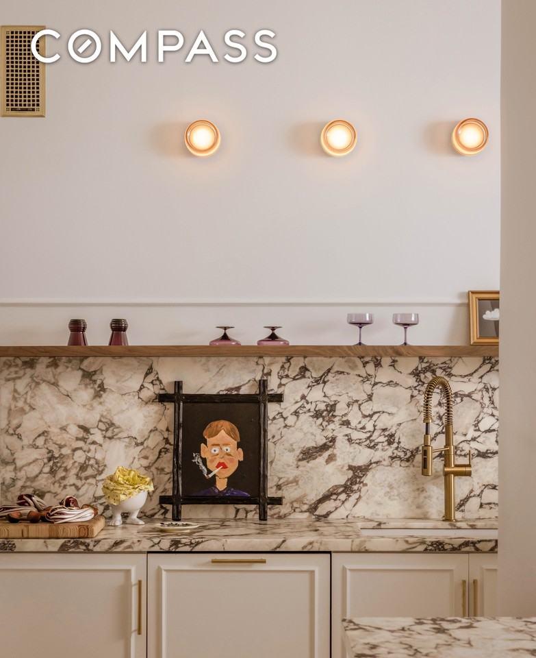 145 Nassau St #4E - Photo 5 of 9