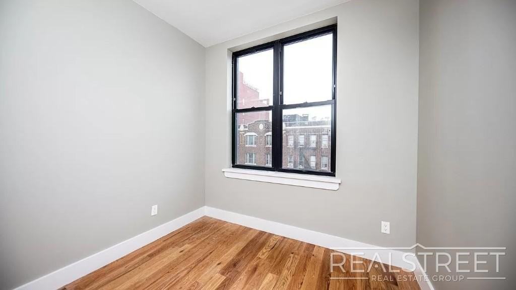 1526 Park Pl #1A - Photo 6 of 16