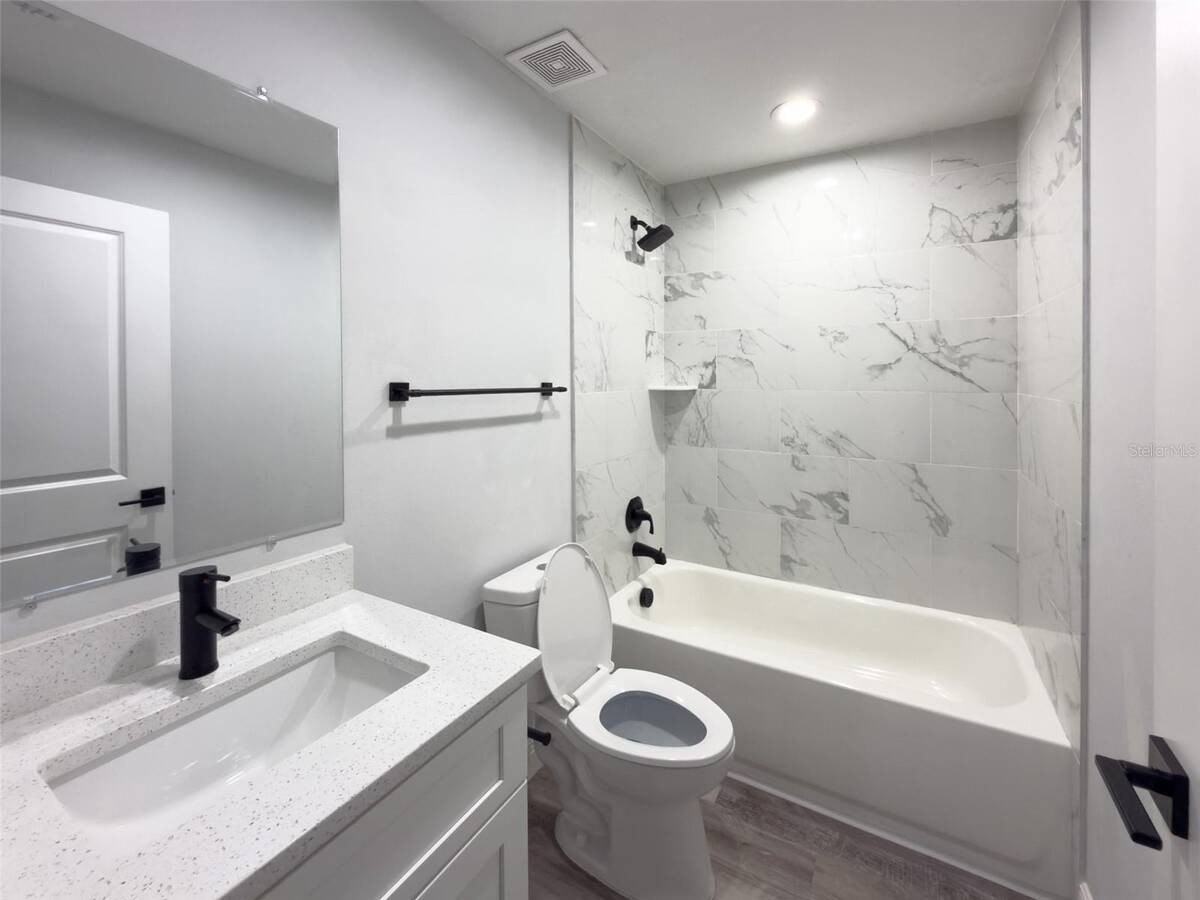 824 Hanover Ave - Photo 6 of 8