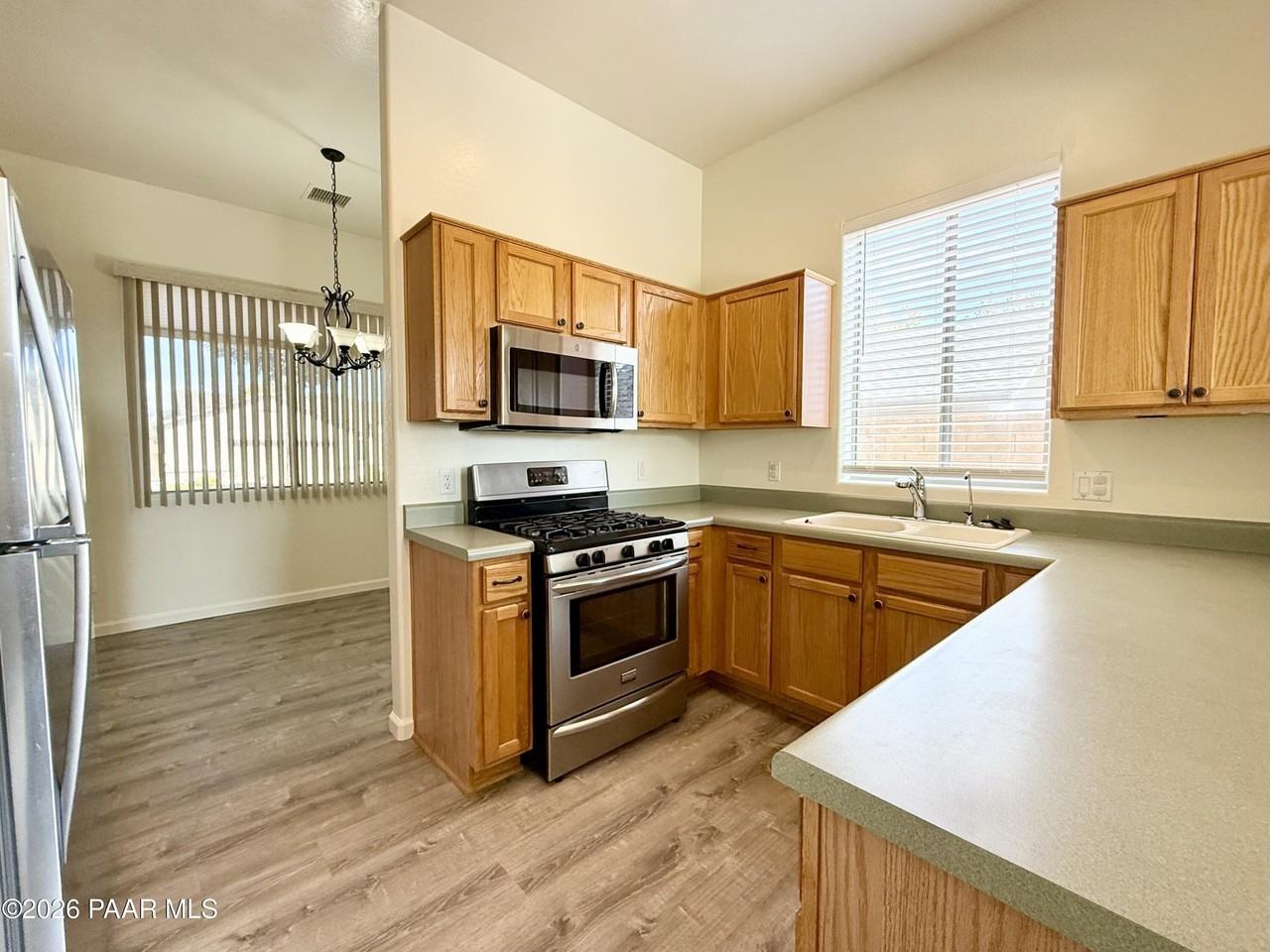 4649 N Kirkwood Ave - Photo 6 of 18