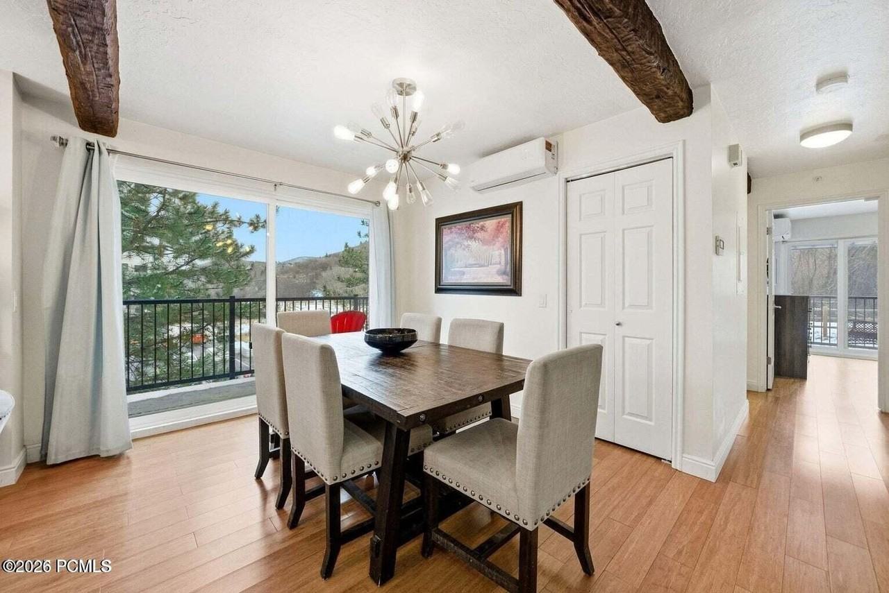 1885 Prospector Ave #B1 - Photo 5 of 31