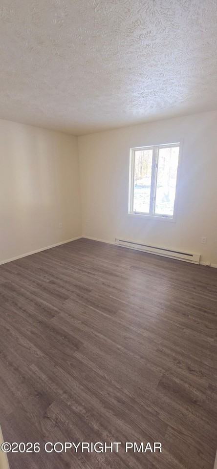 39 Mountain Dr - Photo 5 of 9