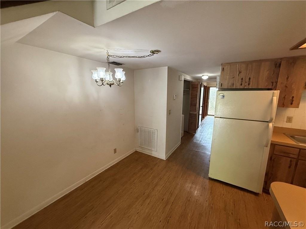 2318 Colby St - Photo 6 of 18