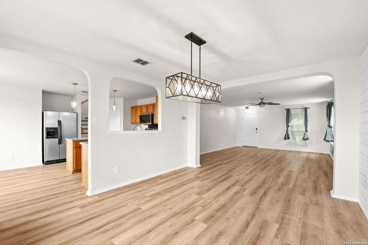 9602 Palomino Path - Photo 4 of 20