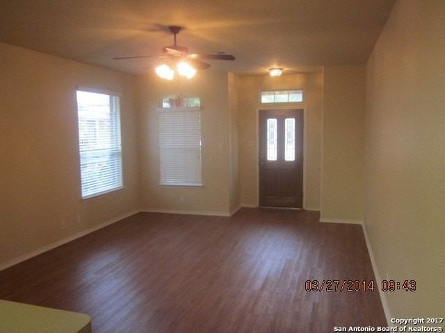 524 Foxford Run Dr - Photo 3 of 24