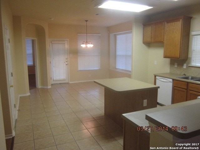 524 Foxford Run Dr - Photo 4 of 24