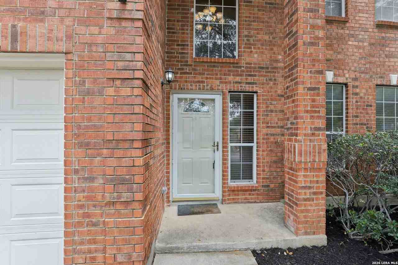 15006 Preston Court Dr - Photo 3 of 44