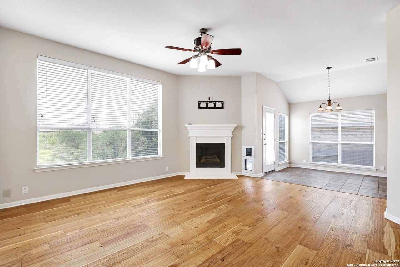 12943 Palatine Hl - Photo 7 of 28