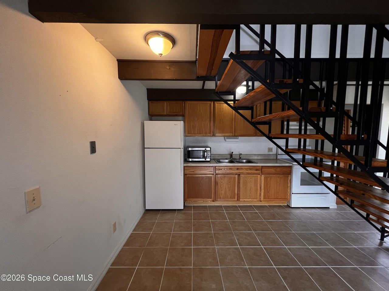 4816 Overlook Dr Ne #1 - Photo 3 of 11