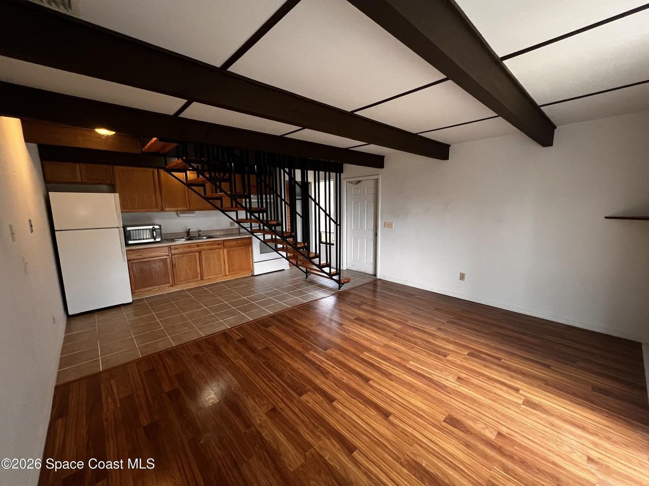 4816 Overlook Dr Ne #1 - Photo 4 of 11