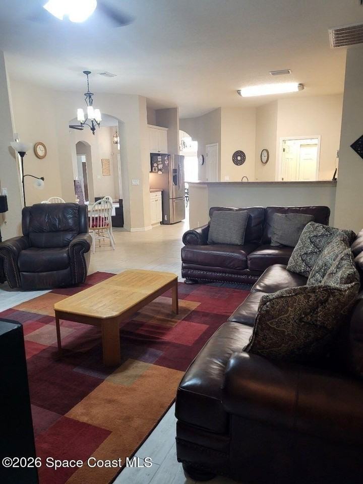 4858 Chastain Dr - Photo 3 of 19