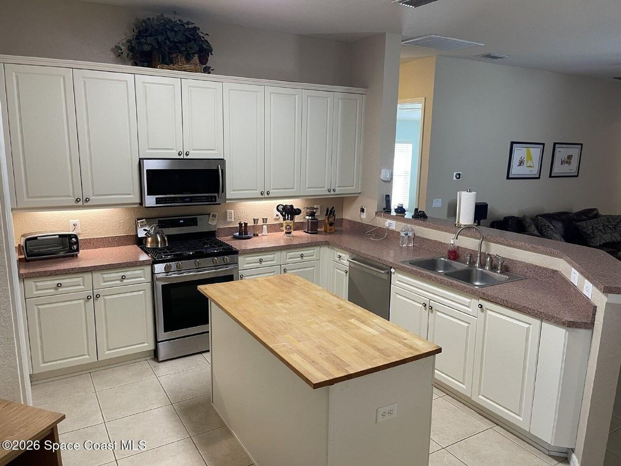 4858 Chastain Dr - Photo 7 of 19