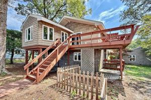 featured image of 12182 Heron Dr