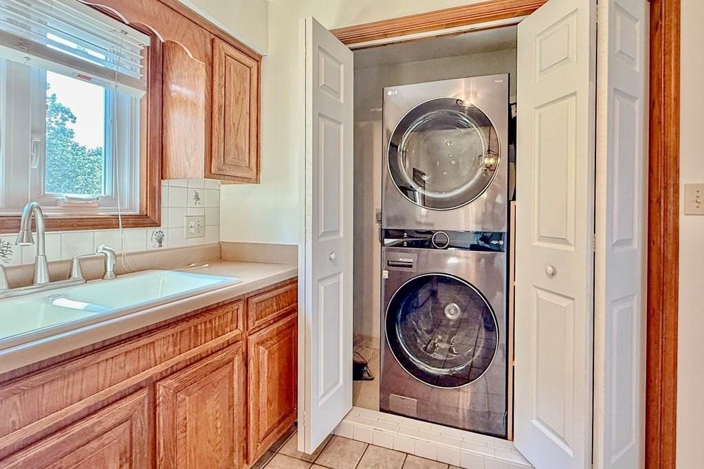 12182 Heron Dr - Photo 6 of 50
