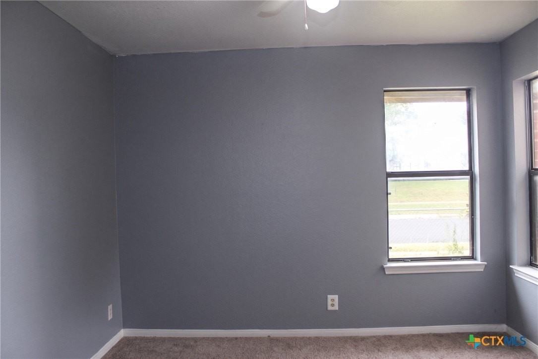 4916 Glass Mountain Dr - Photo 7 of 10