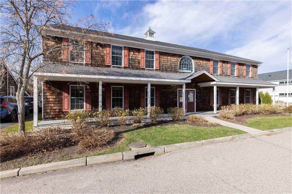 14 Clinton Ave #3 - Photo 2 of 18