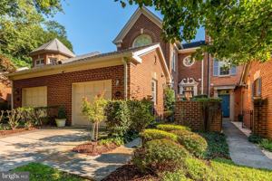 featured image of 4004 Highwood Ct Nw