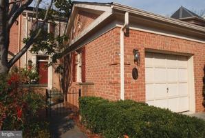 featured image of 3922 Highwood Ct Nw