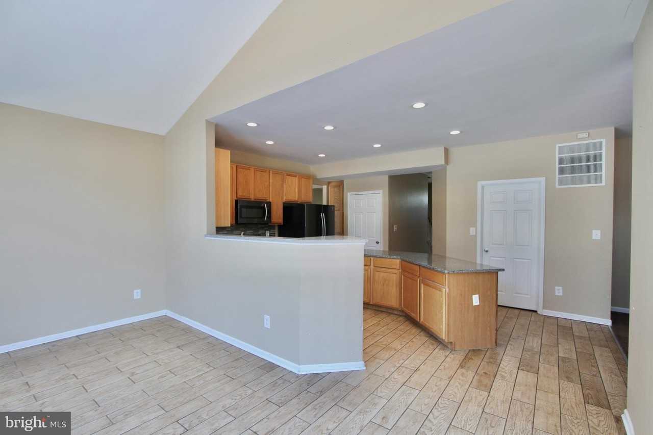 96 Southall Ct - Photo 4 of 25