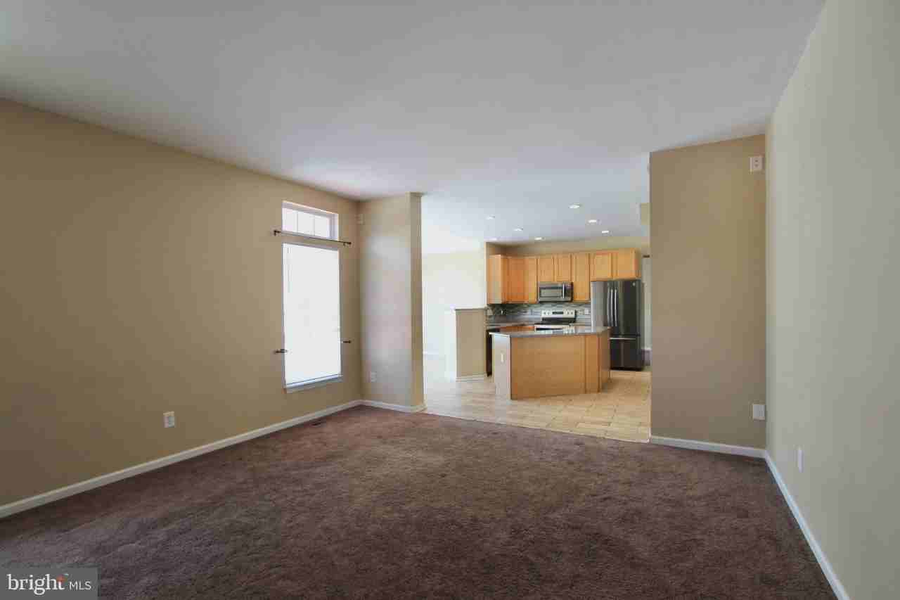 96 Southall Ct - Photo 5 of 25
