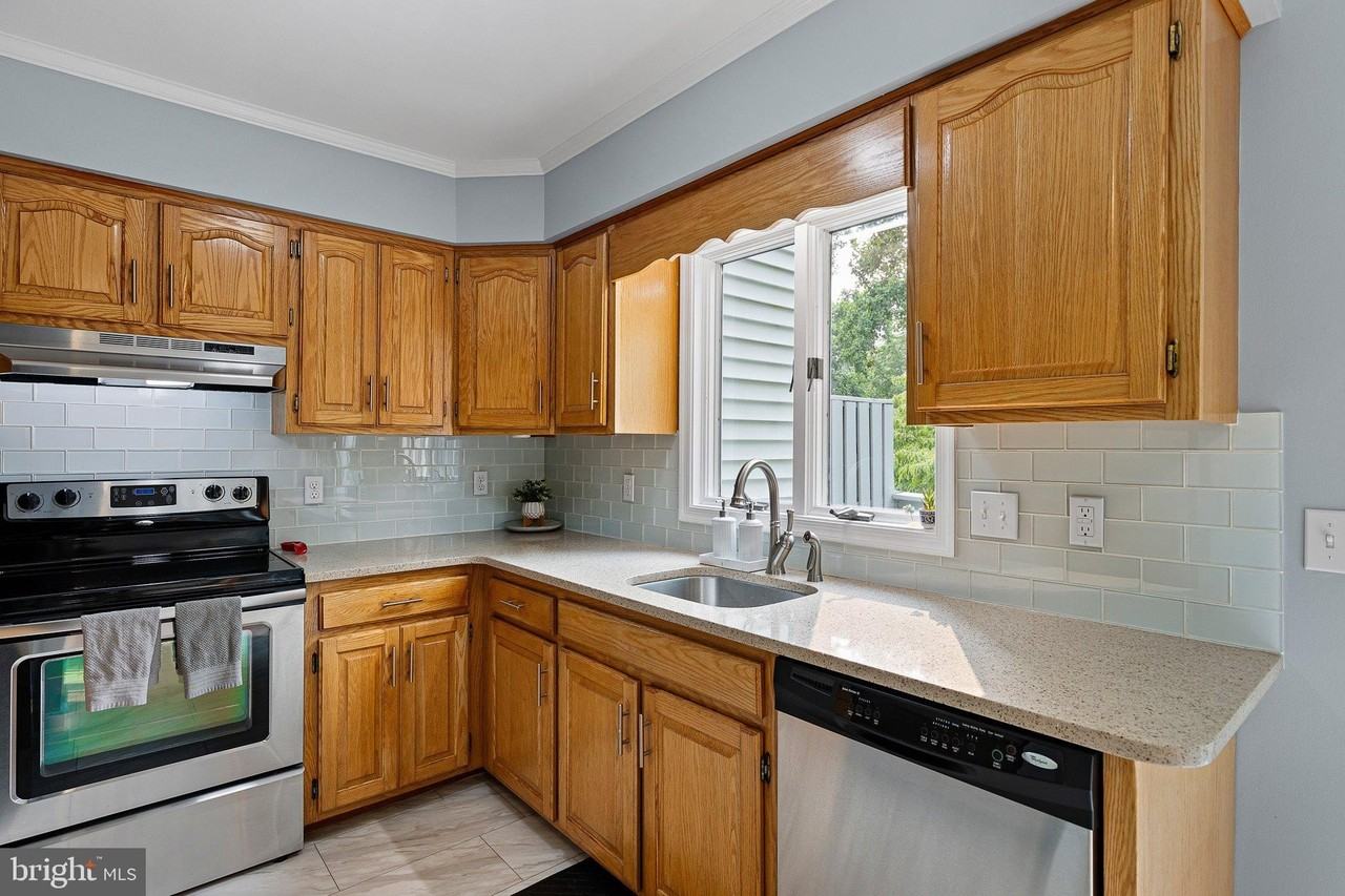 4822 Misty Ct - Photo 7 of 21