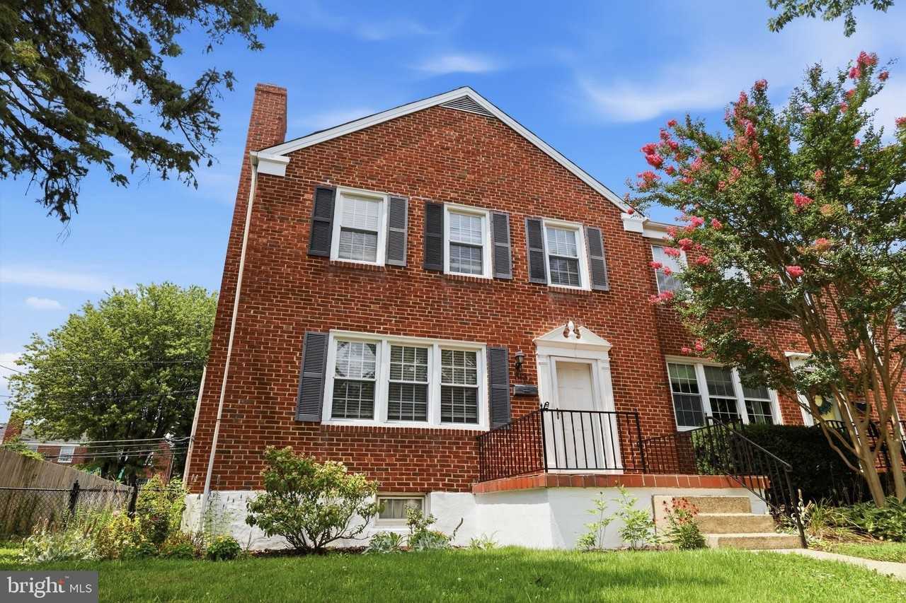 8132 Pleasant Plains Rd - Photo 3 of 34