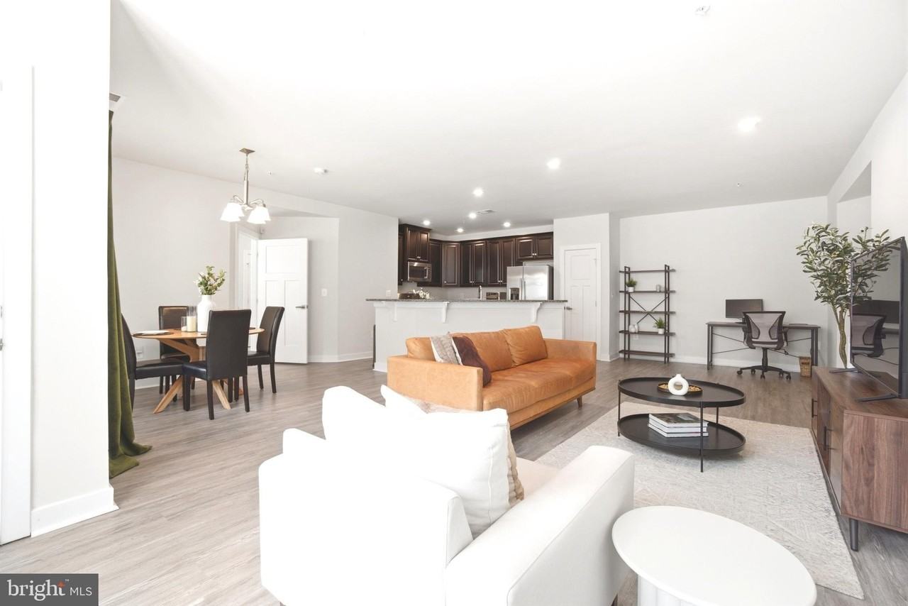 10020 Ruffian Way #A - Photo 7 of 36