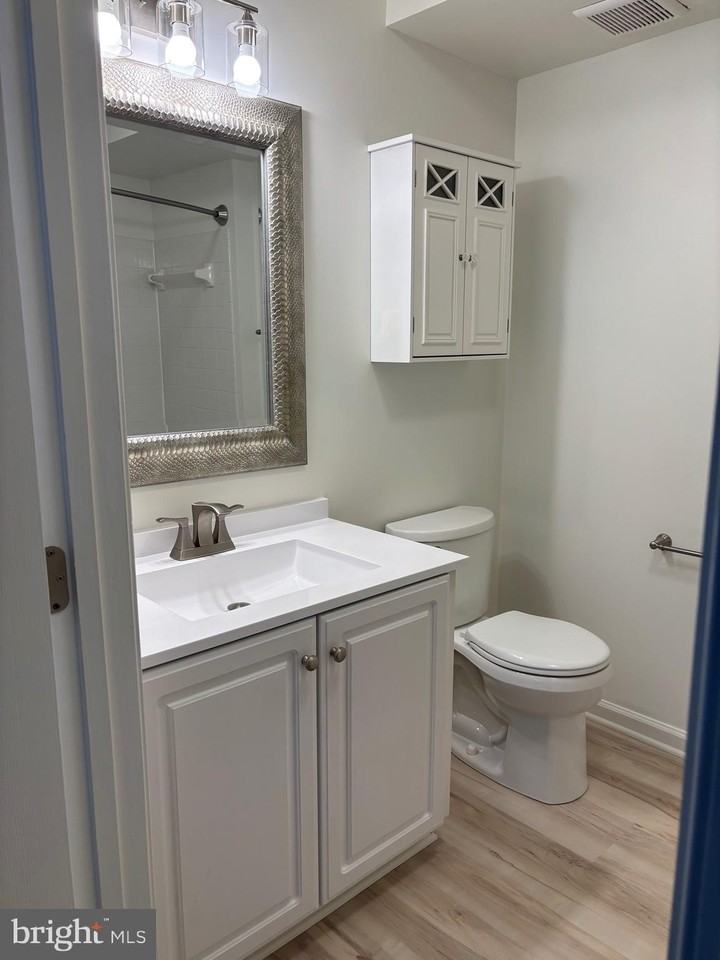 25905 Ridge Manor Dr #8000E - Photo 3 of 6