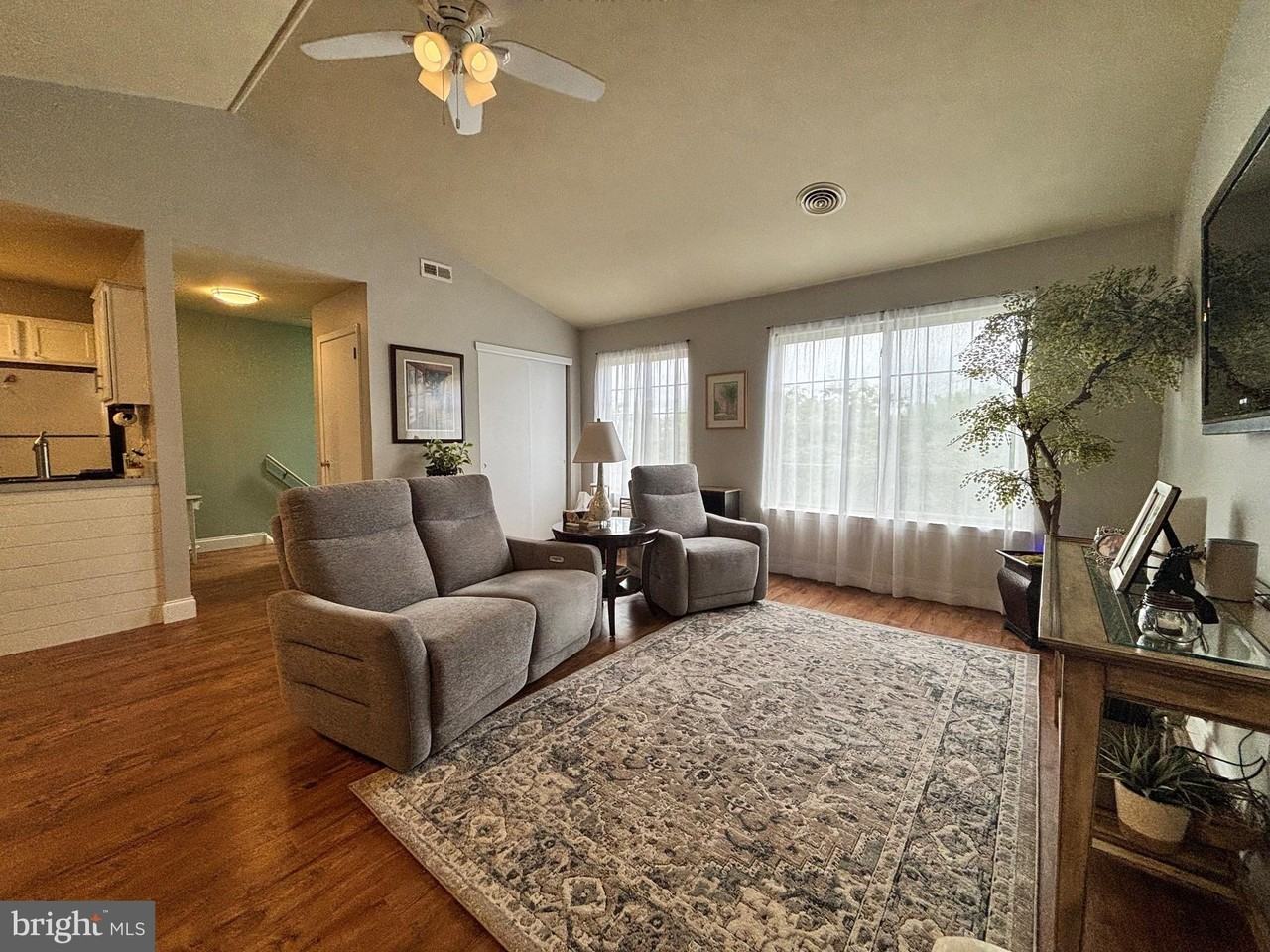 711 Wexford Way - Photo 5 of 20