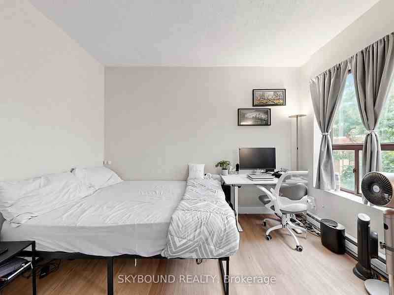 131 Wineva Avenue - Photo 10